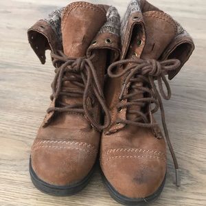 Brown lace up boots